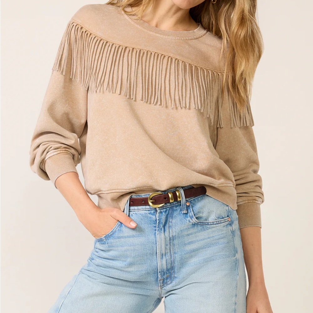 Evereve Huxley fringe sweatshirt
